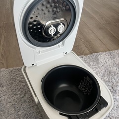アイリスオーヤマ 炊飯器 の画像
