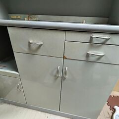 パモウナ　食器棚の画像