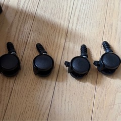 組み立て簡単4段隙間ワゴン の画像