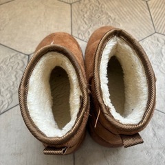 子ども用のブーツ
の画像
