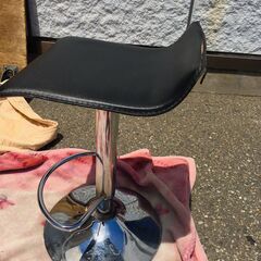 JM20092S)カウンターチェア・バーチェア 幅：約38cm 高さ：約65～85cm 奥行：約38cm 中古品【取りに来られる方限定】の画像