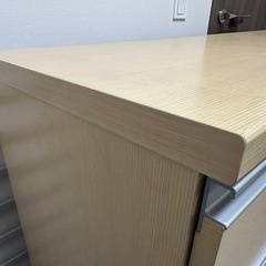 木製　タンスの画像
