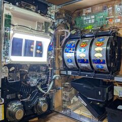 決まりました 【パチスロ実機 】獣王 王者の覚醒　コイン不要機付きの画像