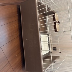 ペット用ケージ（犬用トイレ+フェンス取り付け式お皿付き）　の画像
