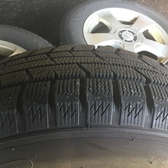 215/65R16 アルミホイール付スタッドレスタイヤ 4本セットの画像
