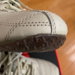 メンズ　スニーカー　ベージュ×ダークブラウンの画像