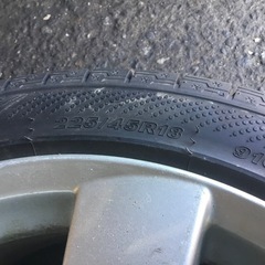 225/45R18 アルミホイール付スタッドレスタイヤ 4本セットの画像