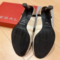 REGAL リーガル　パンプス　24.5cmの画像