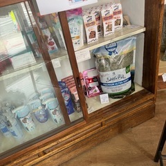 什器　店舗カウンターの画像