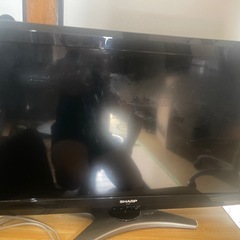 【無料】壊れたテレビをお譲りします（引き取り希望）の画像