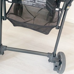 Combi コンビ コンビF2 軽量 ベビーカー  の画像