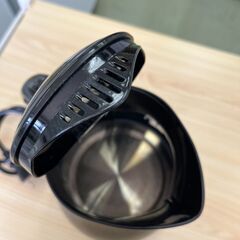 【リサイクルショップ ピカソ 小松原】☕🔥【✨2023年製✨ワンプッシュ式】FUJILIFE 電気ケトル F-1260（1.2L・ブラック）🔥☕★0856★の画像
