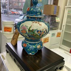 【リサイクルショップ ピカソ 小松原】✨🏺【美術工芸 飾壺（台座付き）】古軒齋 菊水 作🏺✨★8896★の画像