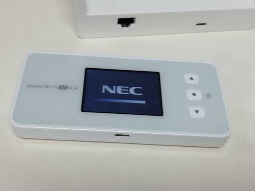 Speed Wi-Fi 5G X12〈NAR03〉モバイルルーター