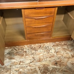 ジャングルジャングル貝塚店　ガラスキャビネット　大容量　レトロ　貝塚市　二色浜　リサイクルショップの画像