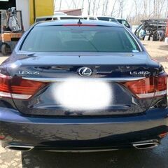 ❑全国自社ローン対応❑ 平成25年1月登録のLS460 バージョンC Iパッケージの画像