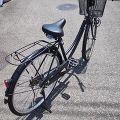 自転車　黒　シティサイクルの画像