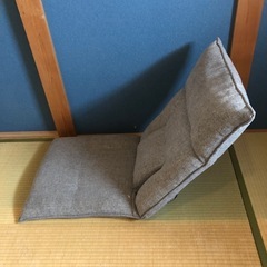 座椅子の画像