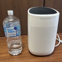 除湿機　兼　空気清浄機の画像