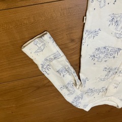 赤ちゃんロンパース　GAPの画像