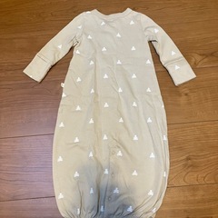 赤ちゃんロンパース　GAPの画像