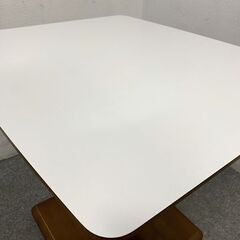 カリモク60 カフェテーブル 幅70 メラミン天板 ラバートリー ウォールナット 食事 デスクワーク インテリア 中古家具 店頭引取歓迎 R9842の画像
