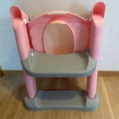 キッズ用便座 階段付きの画像