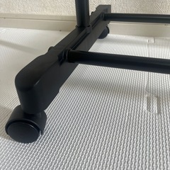ハンガーラックの画像