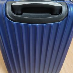 キャリーバックSサイズ色ブルー最終値段の画像