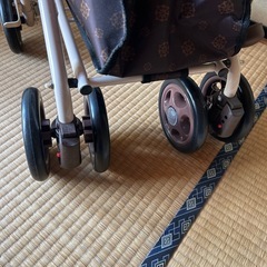 シルバーカー　歩行器　手押し車　
歩行機　の画像