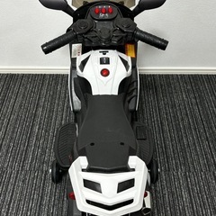 キッズ電動バイクの画像