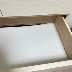 ニトリ 5段チェスト白 2つセット(一部破損あり)(1つでも可)の画像