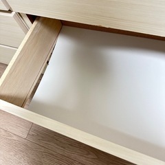 ニトリ 5段チェスト白 2つセット(一部破損あり)(1つでも可)の画像