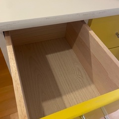 キャビネット　衣装棚　収納棚の画像