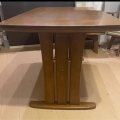 ダイニングテーブル+椅子4脚セットの画像