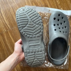 クロックス　メンズM グレーの画像