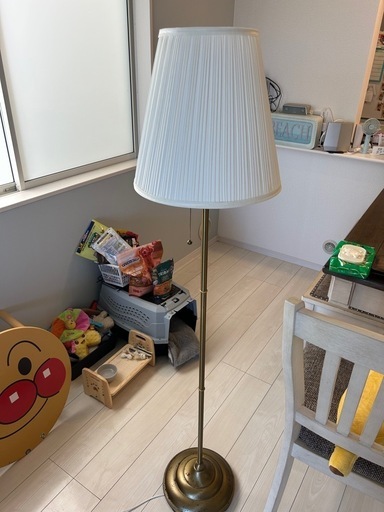 IKEA フロアランプ スタンドライト (さにー) うるまの照明器具の