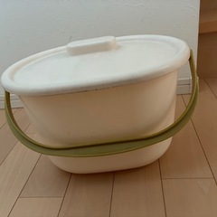 オムツ　バケツの画像