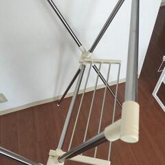 物干しラックの画像