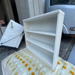 【0円/無料】棚/本棚/スリム収納棚・幅90×奥行19×高さ88cmの画像