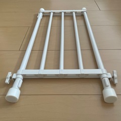 突っ張り棚(受渡予定)の画像
