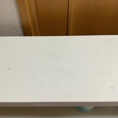 カウンター下収納の画像