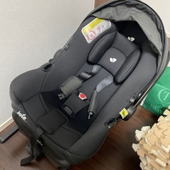 joie チャイルドシート　アイスナグ＋ベースの画像