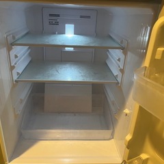 冷蔵庫　SHARPの画像