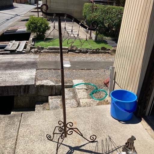 ハンガーラック　アンティーク調　オシャレ