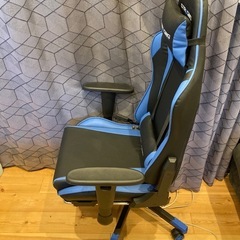 ゲーミングチェアの画像
