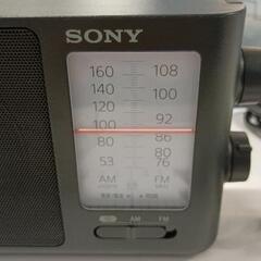 0722-131 SONY　ポータブルラジオ　ICF-506 FM/AMラジオの画像