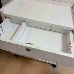 コピー機テーブルの画像