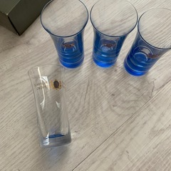 5【未使用】青いガラスコップ4個の画像