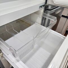リサイクルショップどりーむ天保山店　No3582　２ドア冷蔵庫　ナショナル　2008年製　容量135L　1人暮らしに最適なサイズです♪の画像